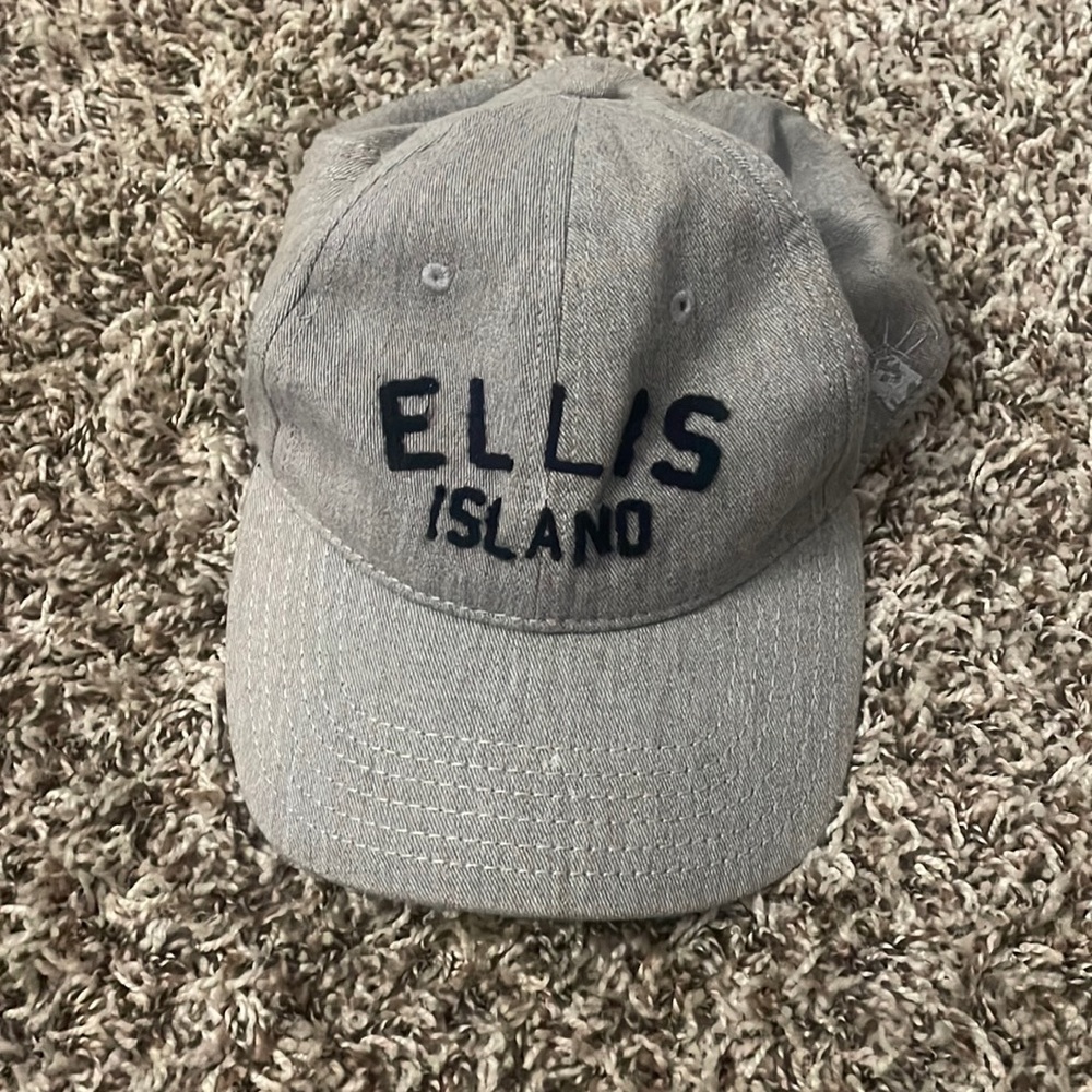 Ellis Island Grey Hat
